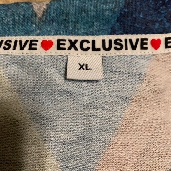 Brand New Top‎ - Picture 2 of 3